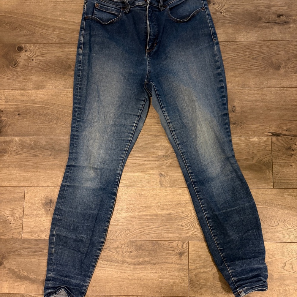 Duluth Trading Co Women's Dark Blue Skinny Jeans